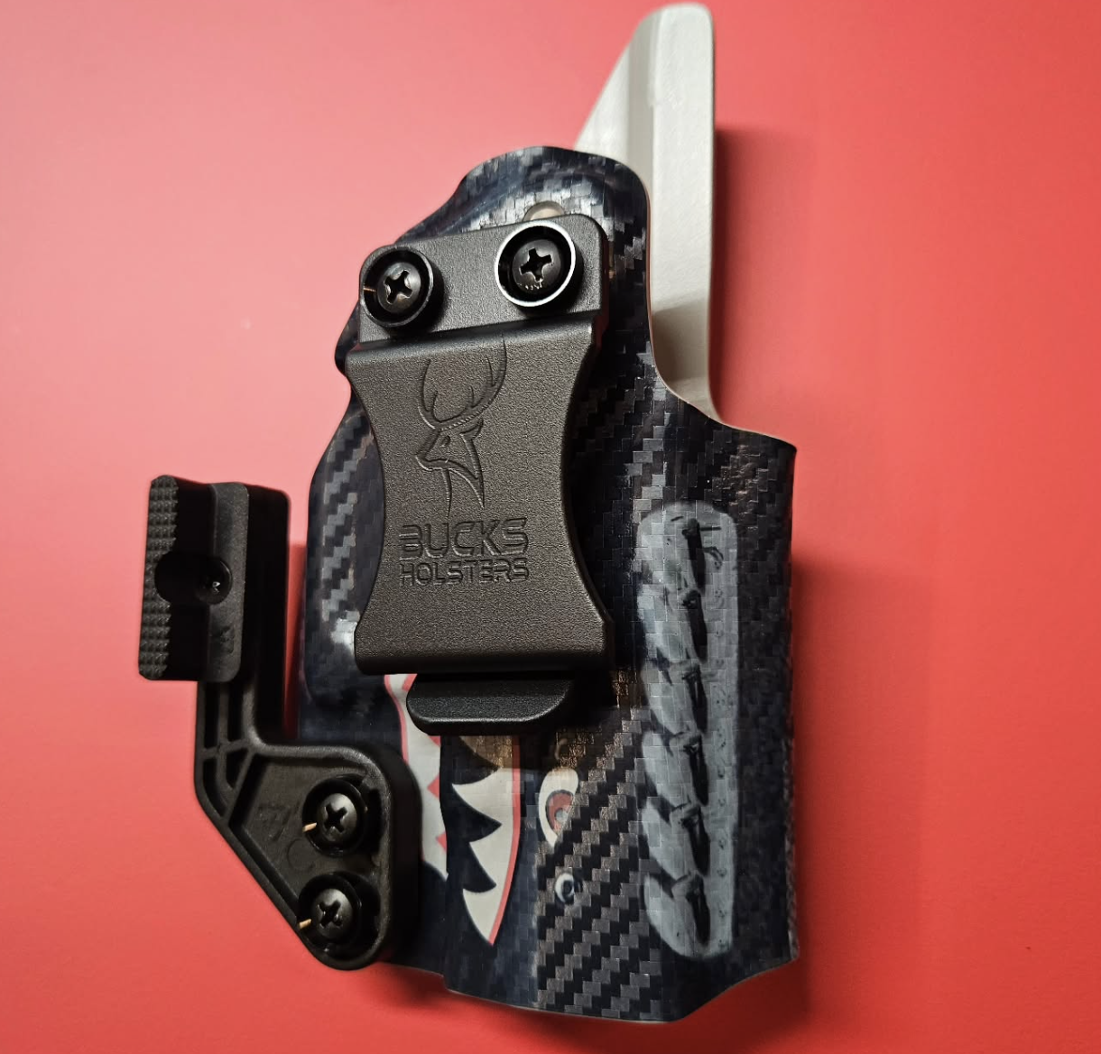 what to look for in a concealed carry holster